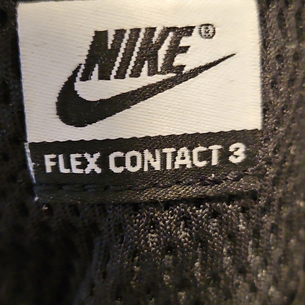 Nike Flex Contact 3 Black/White Sneakers - Picture 6 of 6